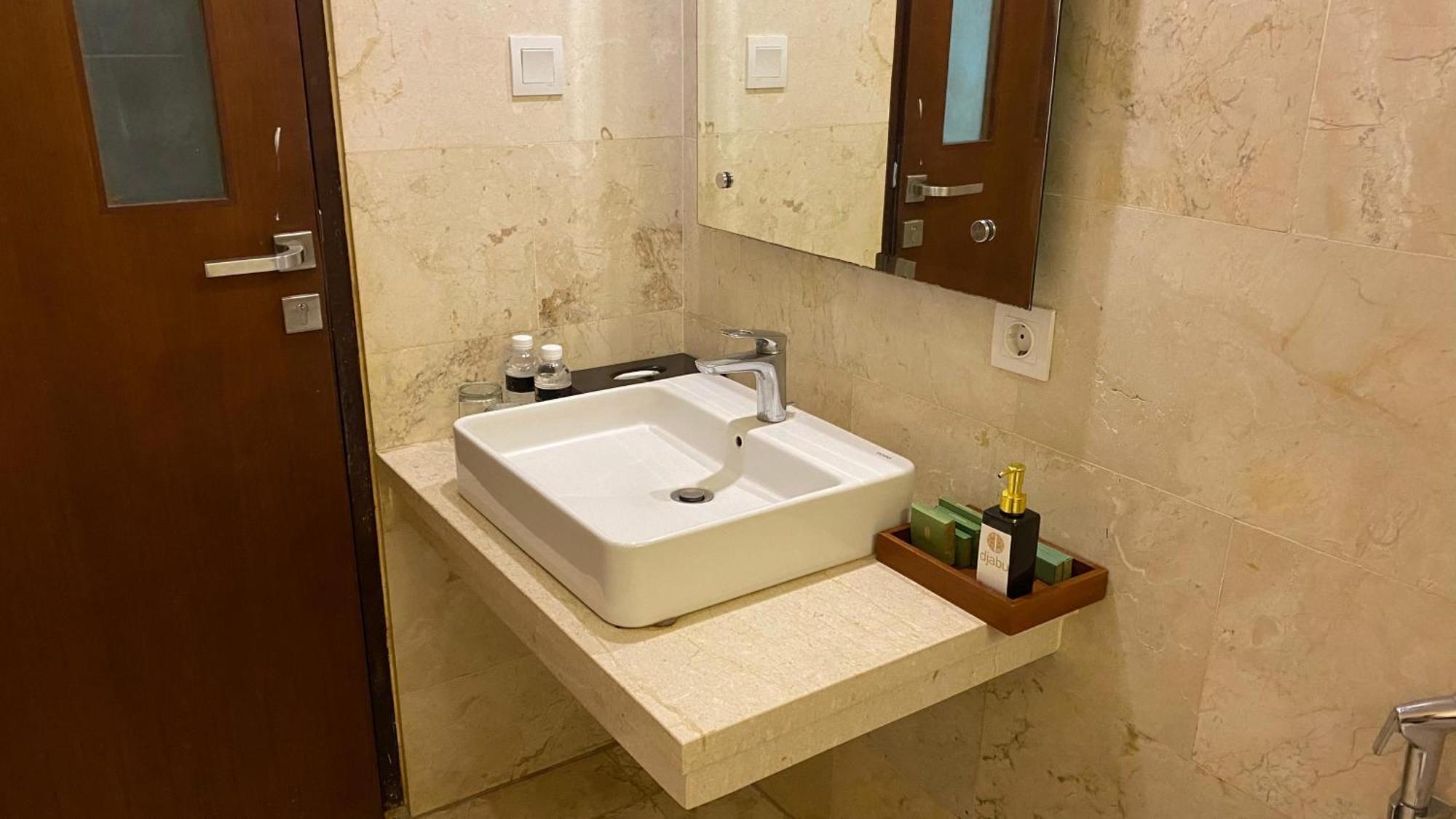 Djabu Canggu Beach Villa Экстерьер фото