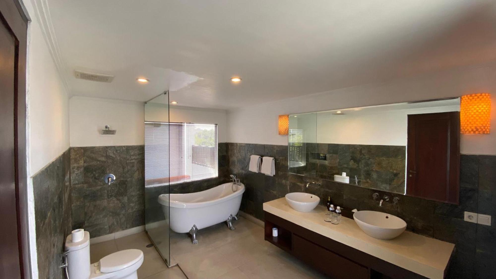 Djabu Canggu Beach Villa Экстерьер фото