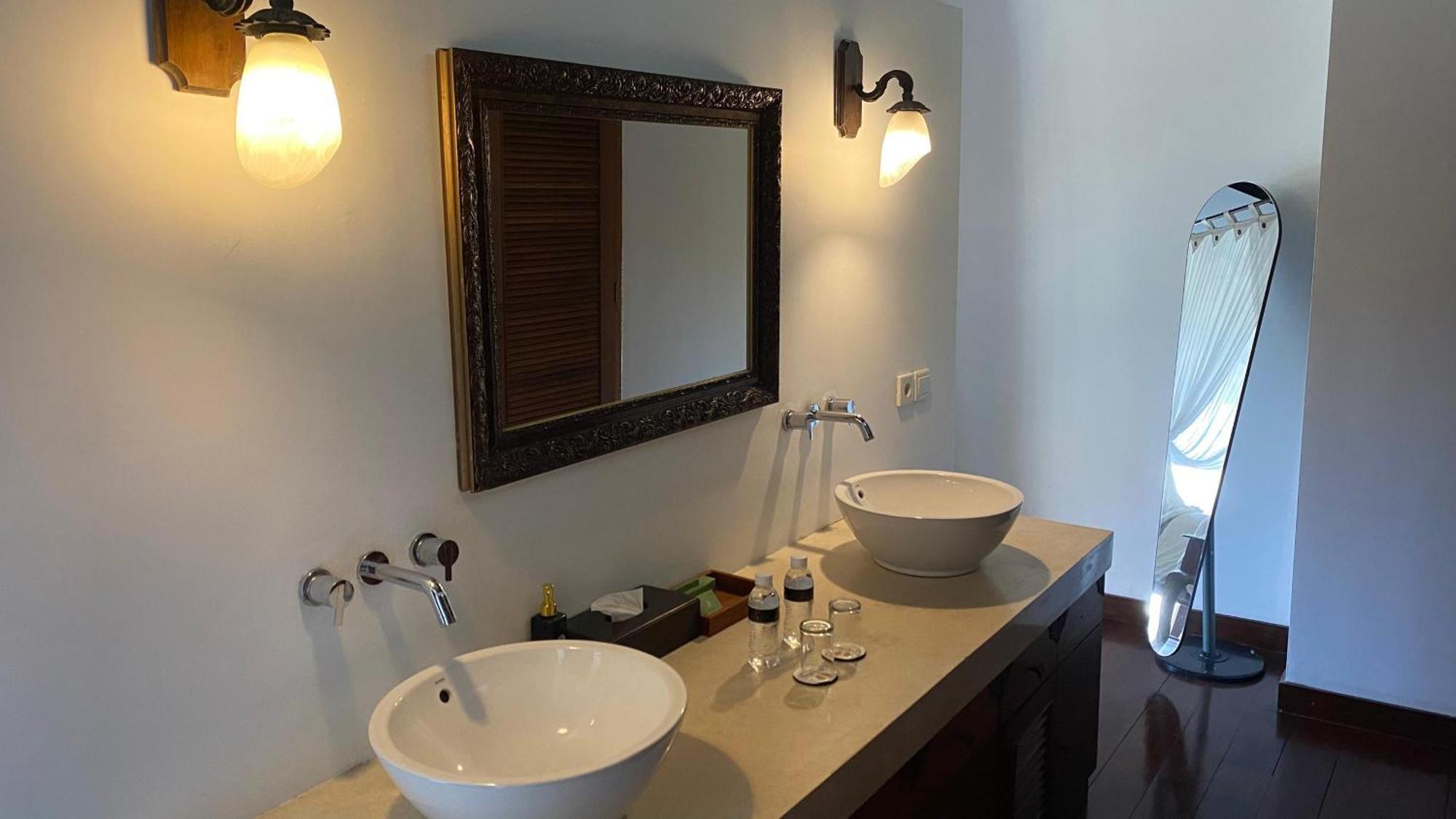 Djabu Canggu Beach Villa Экстерьер фото