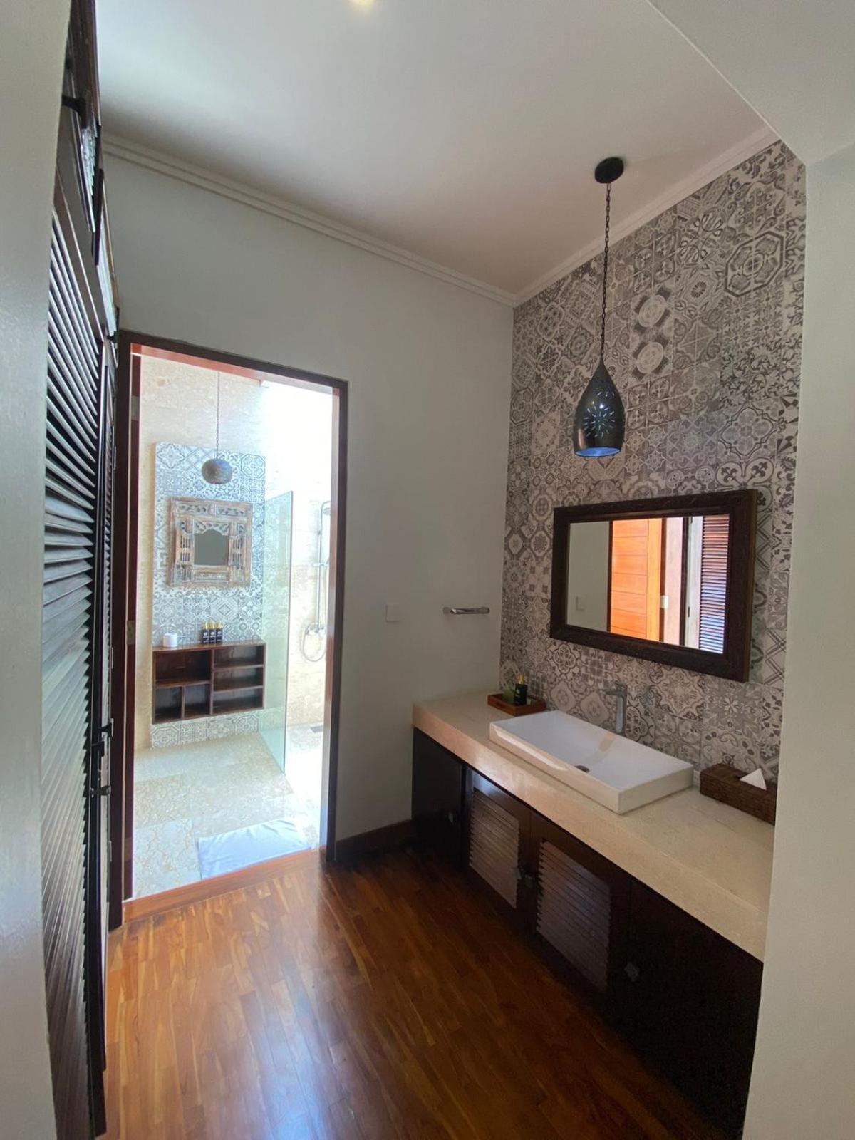 Djabu Canggu Beach Villa Экстерьер фото